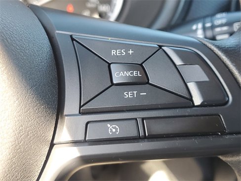Used 2024 Nissan Kicks S image 24