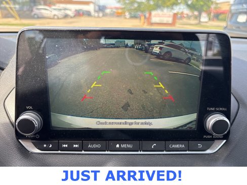 Used 2021 Nissan Sentra SV image 21