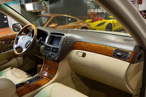 Used 2005 Lexus LS 430 image 28
