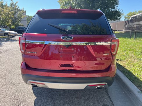 Used 2016 Ford Explorer Limited image 6