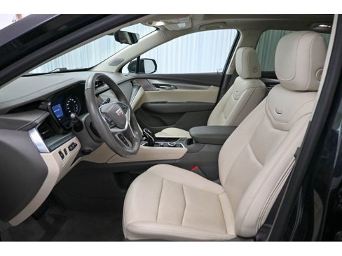 Used 2022 Cadillac XT5 Premium Luxury w/ Technology Package image 10