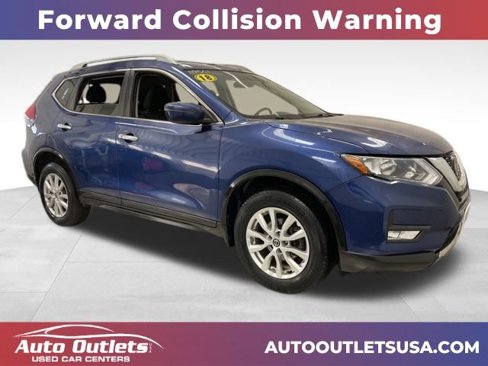 Used 2018 Nissan Rogue SV image 1