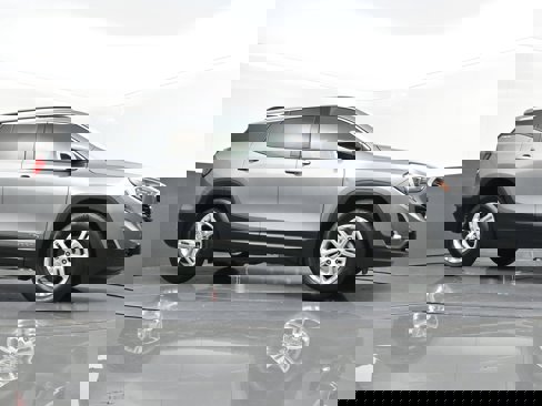 Certified 2019 GMC Terrain SLE w/ Driver Convenience Package image 58