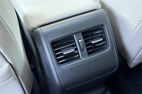 Used 2020 Honda Accord Touring image 14