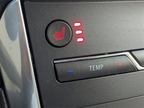Used 2019 Ford Edge Titanium w/ Cold Weather Package image 22