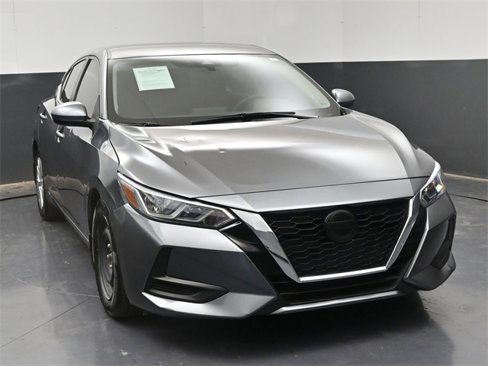 Used 2022 Nissan Sentra S image 2