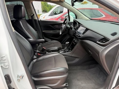 Used 2019 Buick Encore Sport Touring w/ Safety Package image 23