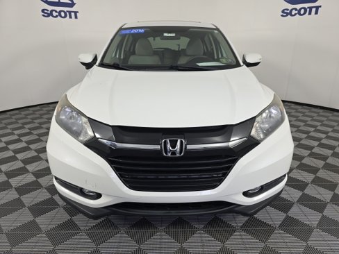 Used 2016 Honda HR-V EX image 2