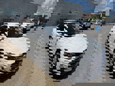 Certified 2024 Chevrolet Malibu LS w/ Driver Confidence Package image 3