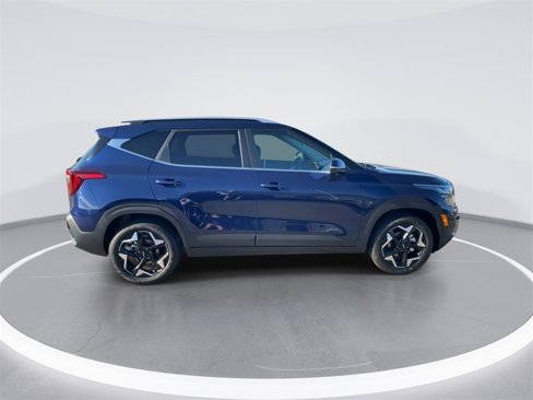 New 2026 Kia Seltos EX image 9