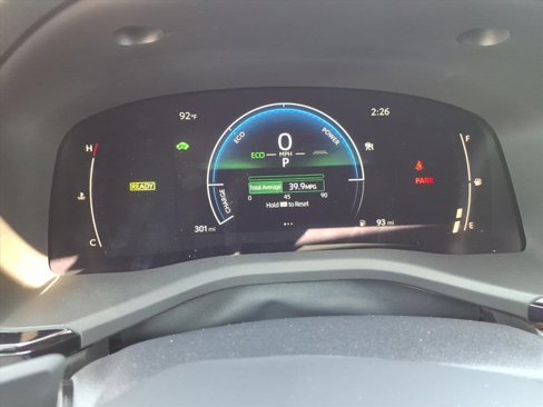 New 2025 Toyota Camry SE image 21
