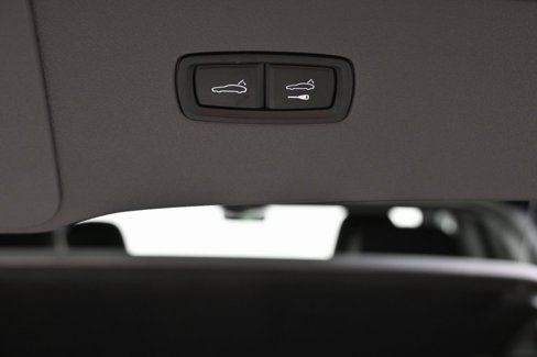 Certified 2022 Porsche Cayenne E-Hybrid Coupe image 29