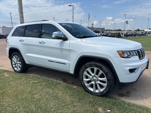 Used 2017 Jeep Grand Cherokee Limited image 5
