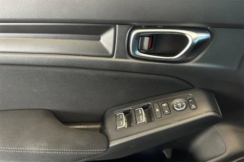 Used 2022 Honda Civic Sport image 10