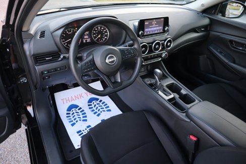 Used 2025 Nissan Sentra S image 15