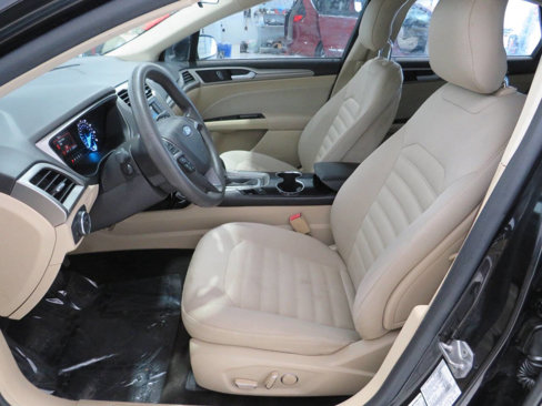 Used 2014 Ford Fusion SE image 13