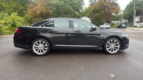 Used 2013 Ford Taurus Limited image 8