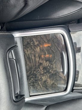 Used 2017 Chrysler 300 C image 29