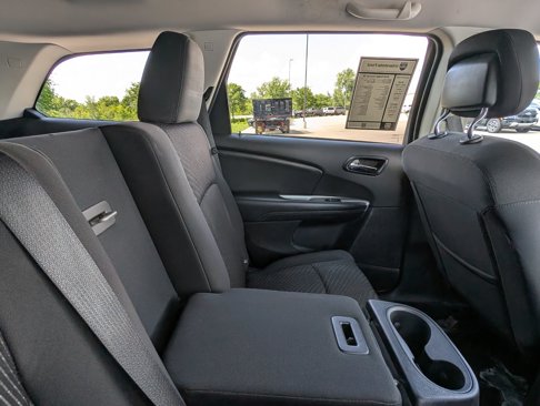 Used 2018 Dodge Journey SE w/ Connectivity Group image 25