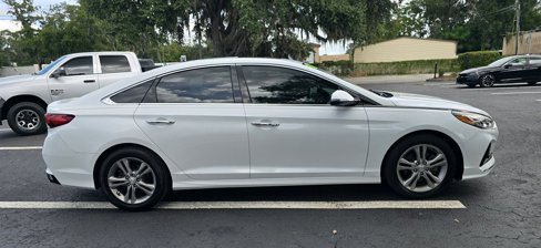 Used 2018 Hyundai Sonata Limited image 8
