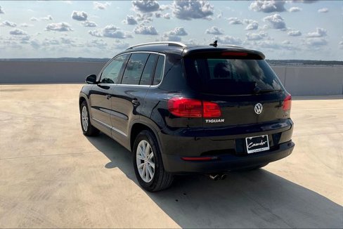 Used 2017 Volkswagen Tiguan Wolfsburg Edition image 6