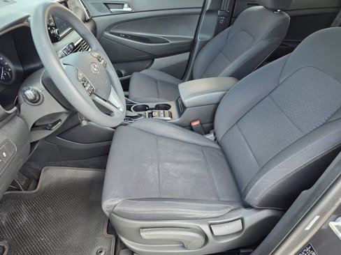 Used 2020 Hyundai Tucson SE image 11
