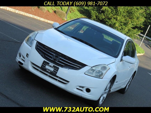 Used 2010 Nissan Altima Hybrid Sedan image 18