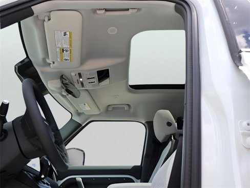 New 2025 Land Rover Defender 110 S image 40