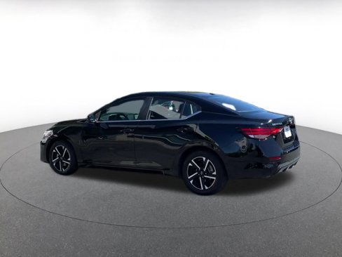 Used 2024 Nissan Sentra SV image 10