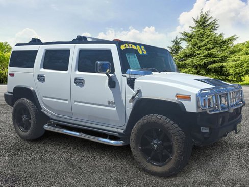 Used 2005 HUMMER H2 w/ Preferred Equipment Group image 1