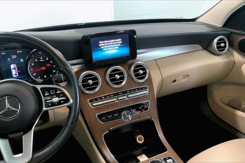 Used 2019 Mercedes-Benz C 300 4MATIC Sedan w/ Premium Package image 15
