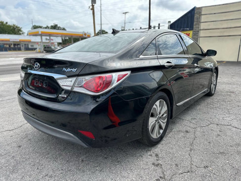 Used 2014 Hyundai Sonata Limited w/ Panoramic Sunroof Package 02 image 7
