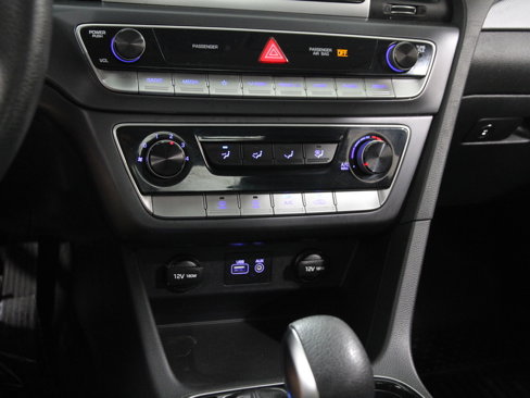 Used 2018 Hyundai Sonata SE image 13