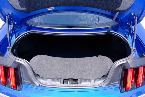 Used 2017 Ford Mustang Coupe image 19