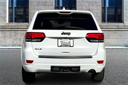Used 2019 Jeep Grand Cherokee Altitude image 4