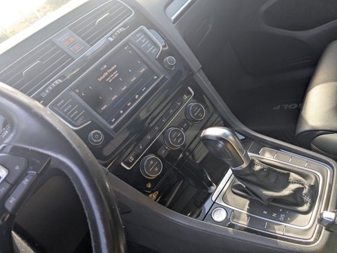 Used 2017 Volkswagen Golf SEL image 15