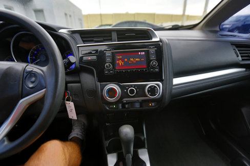 Used 2018 Honda Fit LX image 8