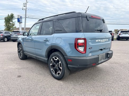 Used 2021 Ford Bronco Sport Outer Banks image 3
