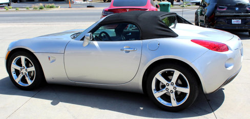Used 2006 Pontiac Solstice Convertible w/ Power Package image 11