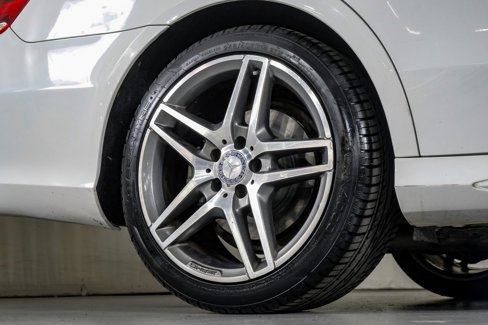 Used 2015 Mercedes-Benz E 350 Sedan image 45