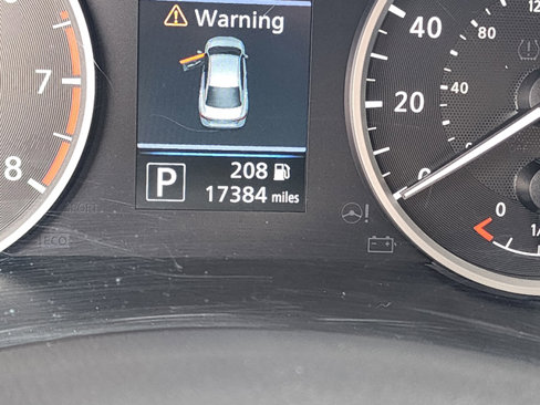 Used 2022 Nissan Sentra S image 7