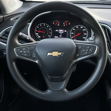 Used 2023 Chevrolet Malibu LT image 11
