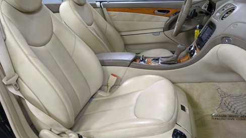 Used 2008 Mercedes-Benz SL 550 image 24