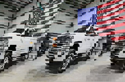 Used 2018 Chevrolet Silverado 2500 LTZ w/ LTZ Plus Package image 3