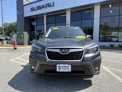 Used 2021 Subaru Forester Premium image 8