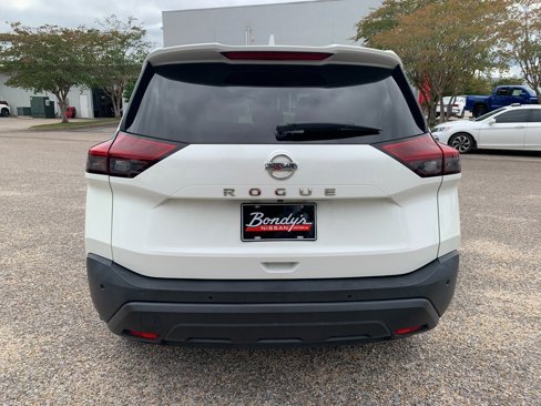 Used 2021 Nissan Rogue S image 6