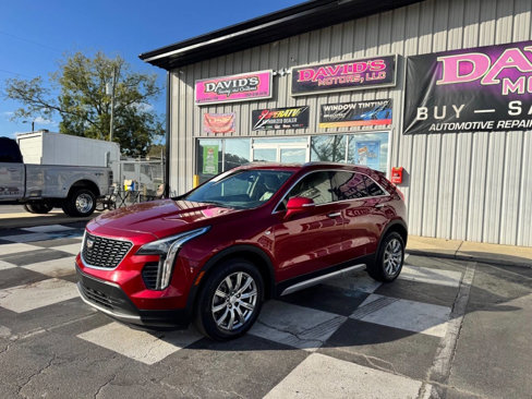 Used 2021 Cadillac XT4 Premium Luxury image 2