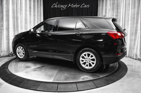 Used 2019 Chevrolet Equinox LS w/ LS Convenience Package image 3