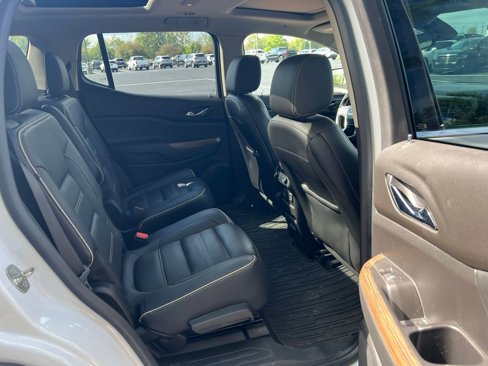Used 2019 GMC Acadia Denali image 14
