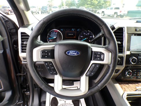 Used 2018 Ford F250 Lariat w/ Lariat Ultimate Package image 34